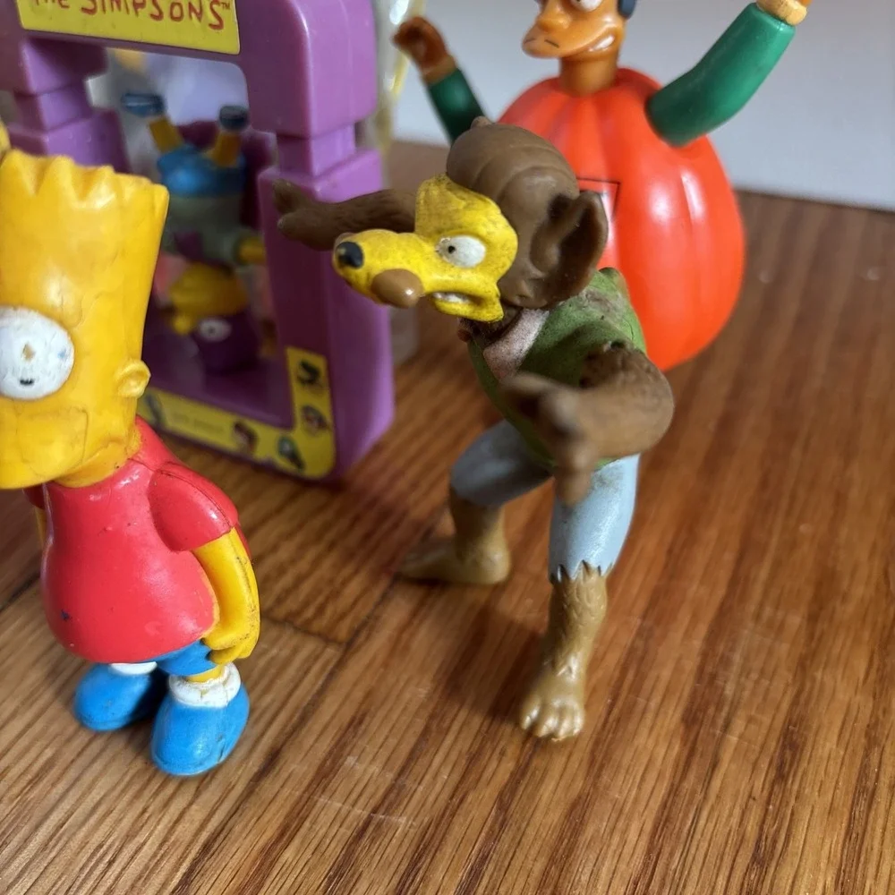 Vintage‎ 1990 Lot of 8 The Simpsons Toys found Lisa see last photos